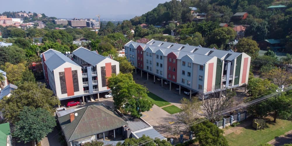 Riviera Varsity Lodge